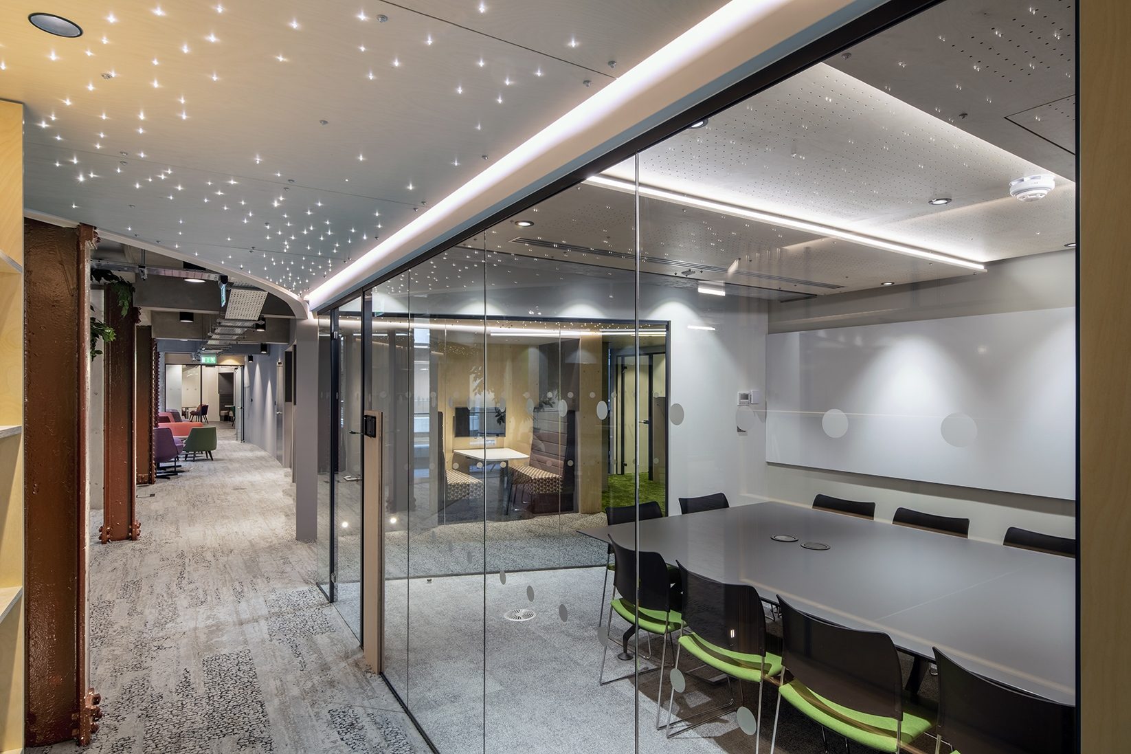 MTVH, Hatton Garden, interior photograph
